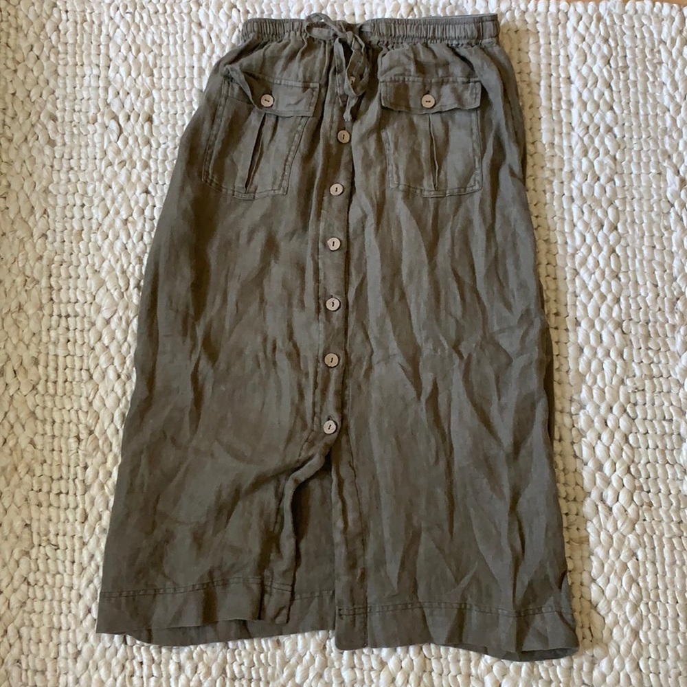 Linen skirt